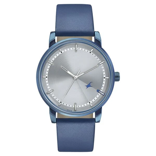 Fastrack Style Up Silver Dial Leather Strap Watch for Guys NT3278QL01
